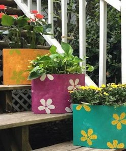 Oxidos Plaques, Stepping Stones & Wall Decor Large Metal Tote Wall Planter