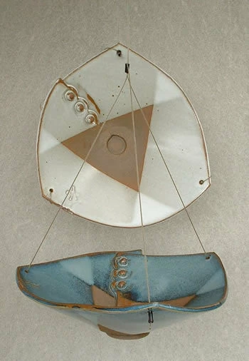 Anthony Stoneware Stoneware Hanging Bird Bath 10" Blue Or White 5 Anthony Stoneware Stoneware Hanging Bird Bath 10" Blue Or White